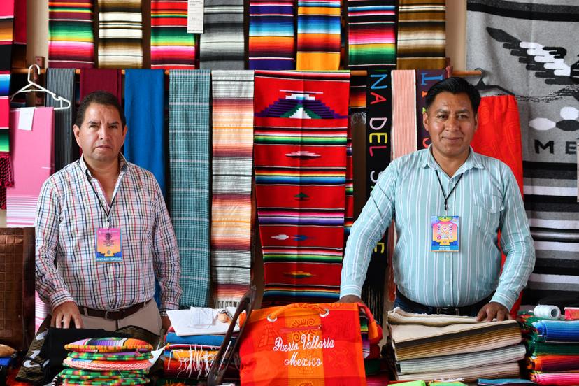 Contla se llena de color en primer Festival Internacional del Sarape