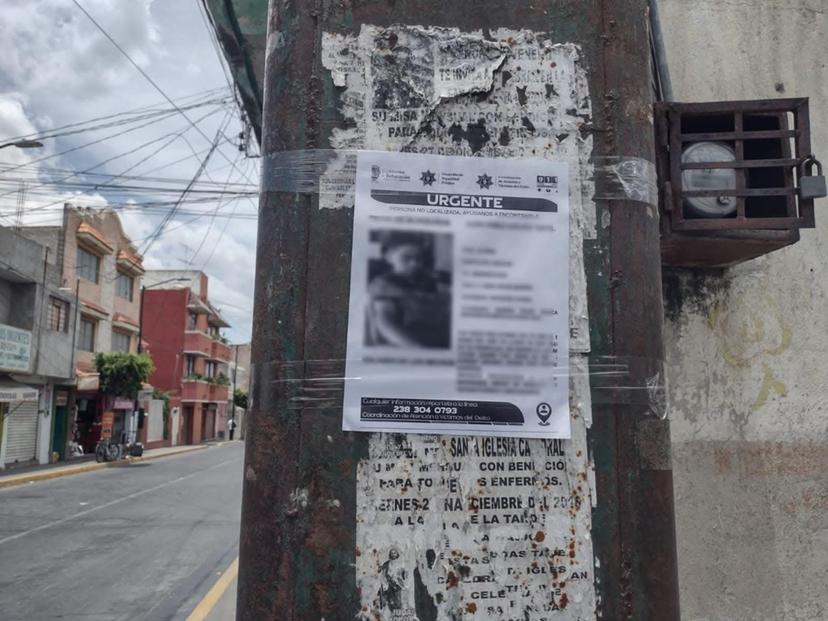 Retiran hasta 40 kilos de publicidad irregular en mobiliario urbano cada semana en Tehuacán