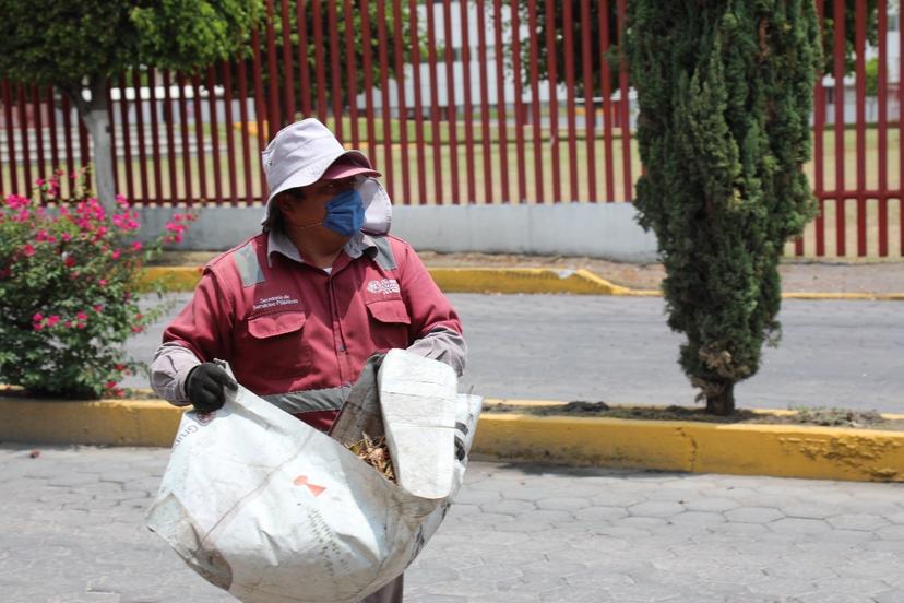 Mantiene San Andres Cholula limpieza de calles para evitar Covid-19