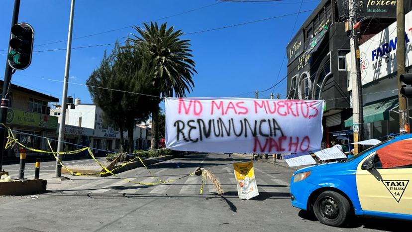 Se cumplen 24 horas del bloqueo en el bulevar de Tecamachalco