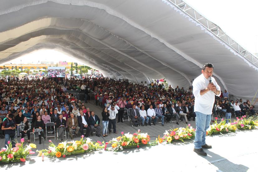 Presenta informe alcalde de Acatzingo y resalta ejes de gobierno