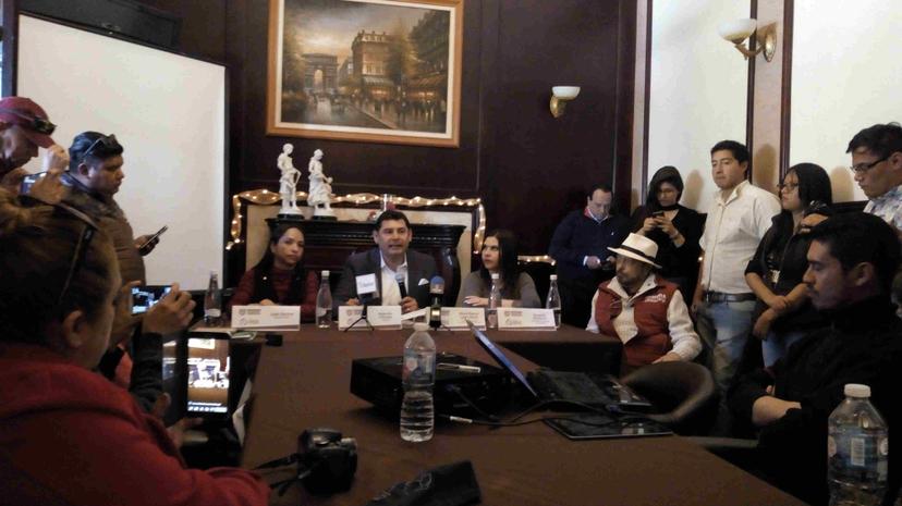 Resolver anarquía en el estado, pide Alejandro Armenta