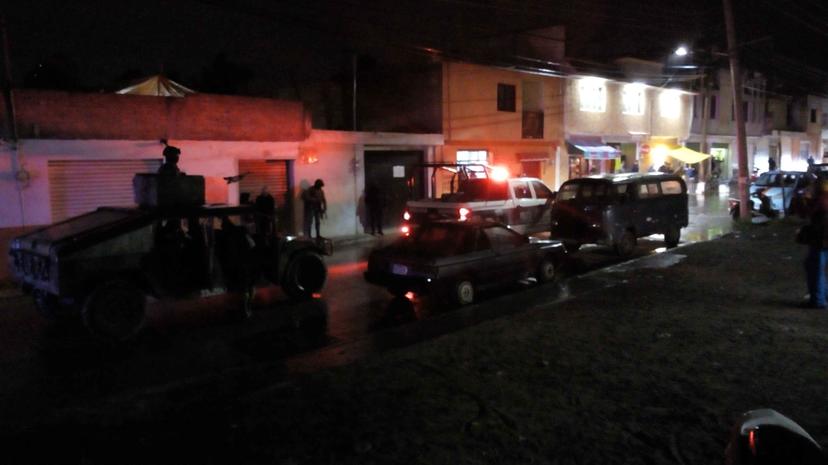 Protesta nocturna en Tlanalapan por la inseguridad