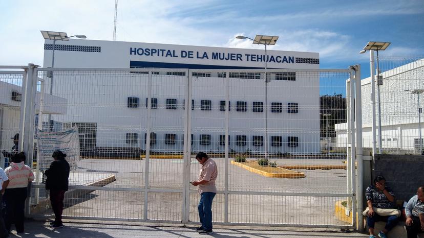 Sin especialistas, Hospital de la Mujer de Tehuacán