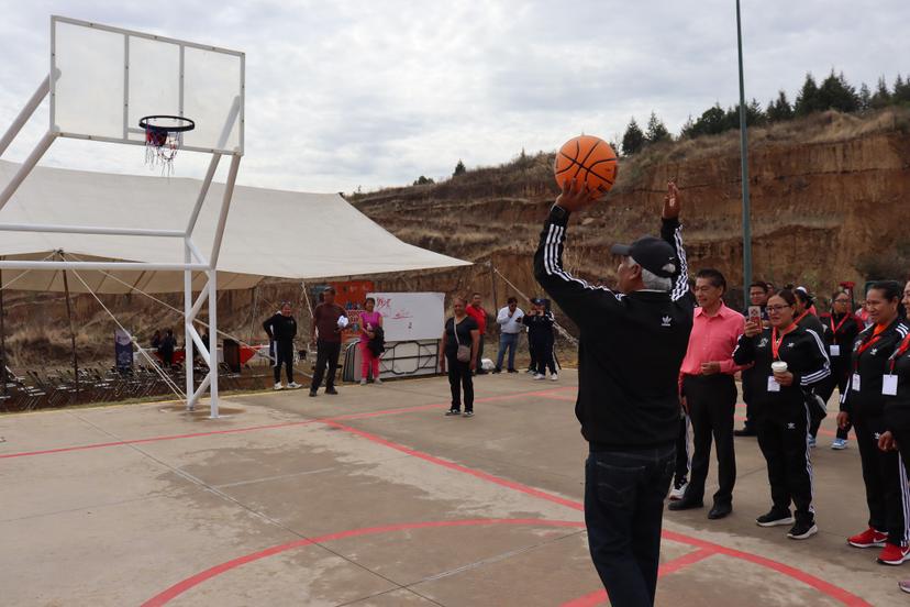 Aristóteles impulsa el deporte en Ocoyucan