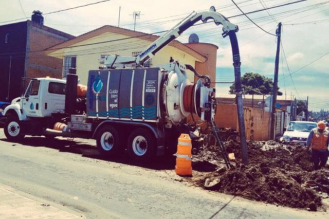 Repara SOSAPACH fuga de agua en San Pedro Cholula