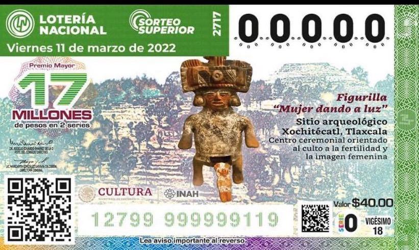 Presentan billete de lotería de mujer dando la luz