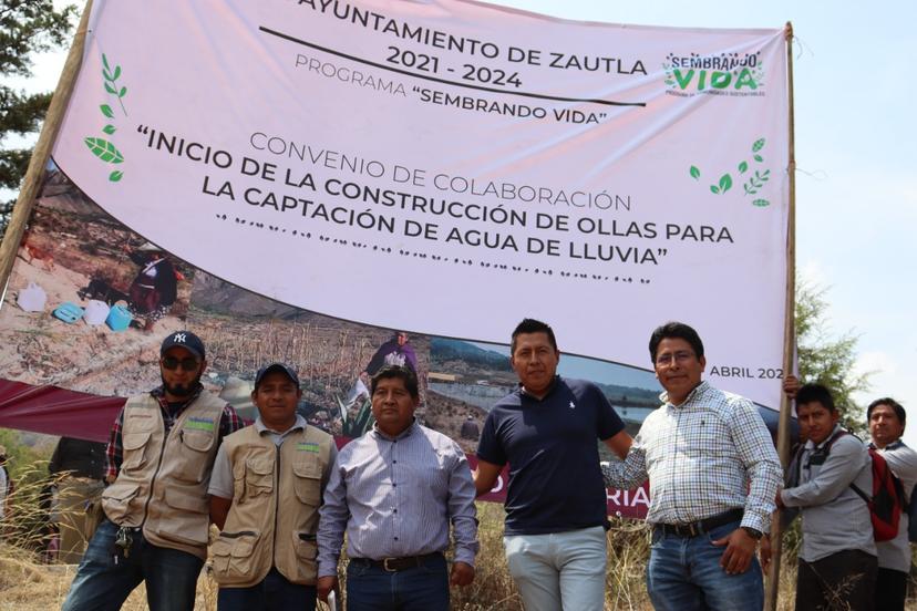 Gobierno de Zautla inicia la construcción de 40 ollas de captación de agua