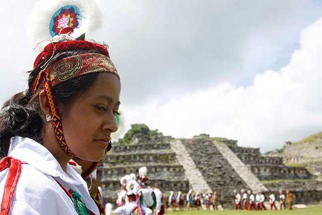 Poblanos discriminan a sus indígenas 