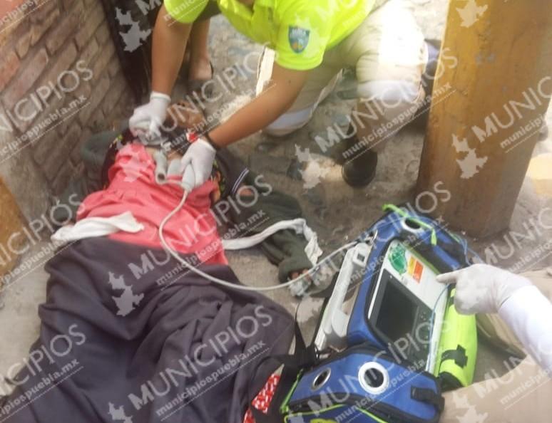 Muere mujer en calles de Zacapoaxtla