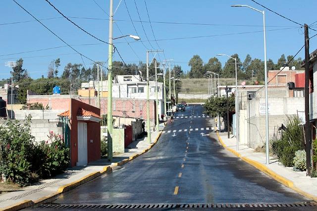 Banck entrega vialidad en la junta auxiliar Ignacio Zaragoza
