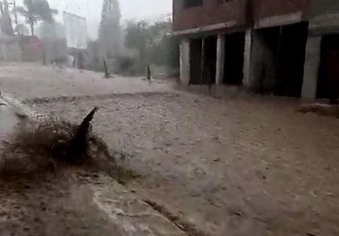 Lluvia y granizo causan estragos en Tehuacán