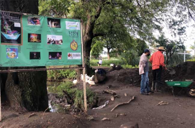  Limpian jagüey de Atlixco de basura de turistas  