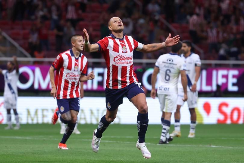 VIDEO Y 14 años después, Hernández anota con Chivas