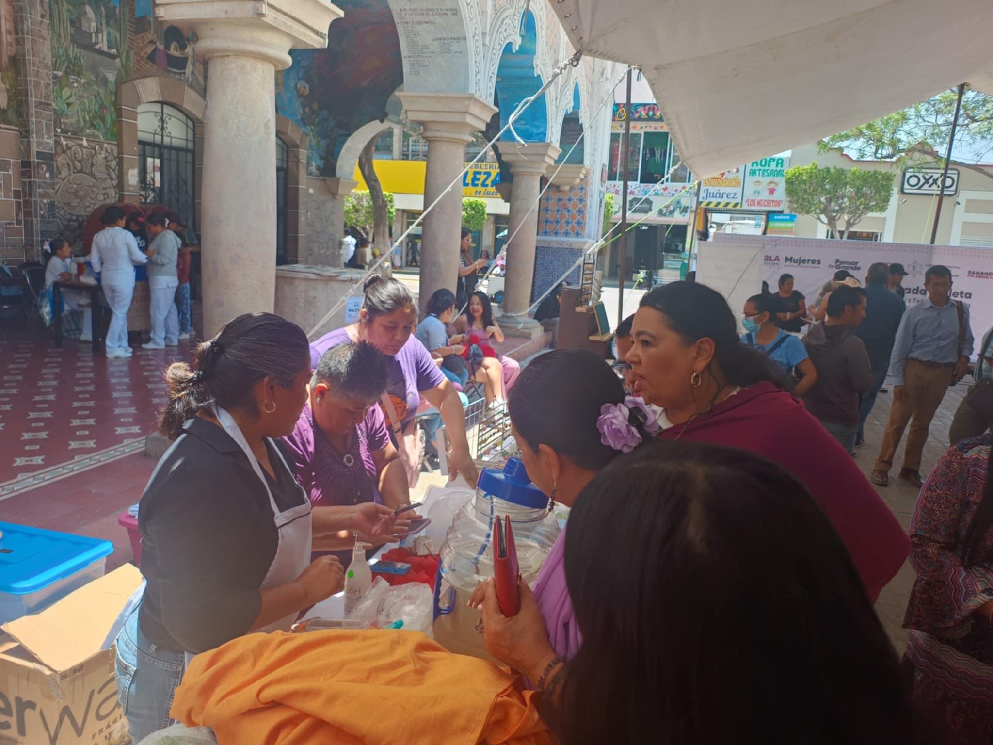 Brindan atención y servicios a mujeres en Tehuacán con Jornada Violeta por Amor a Puebla