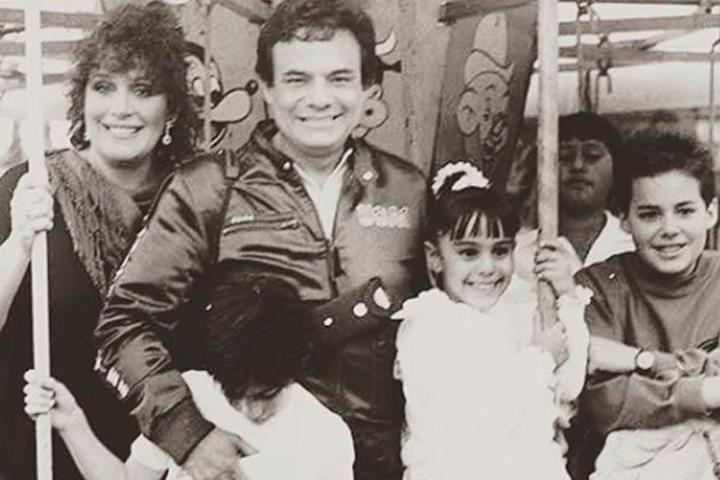 Hija de José José se enteró de su embarazo cuando él murió