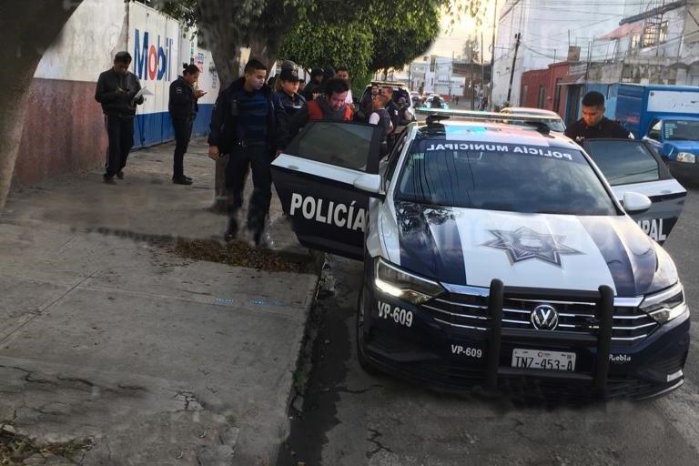 En pleno atraco cae un asaltante de Oxxos en Puebla capital