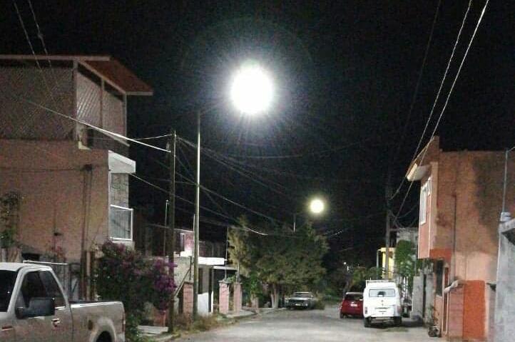 Tehuacán colocará luminarias led en alumbrado público