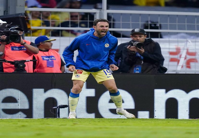 Layún dice adiós al futbol como campeón