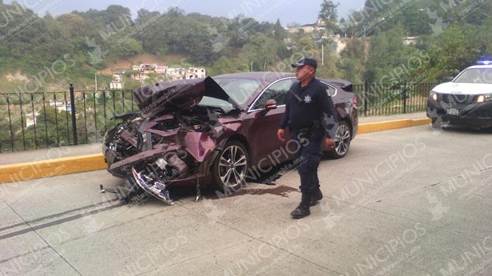 Profesor presuntamente ebrio choca en Zacapoaxtla