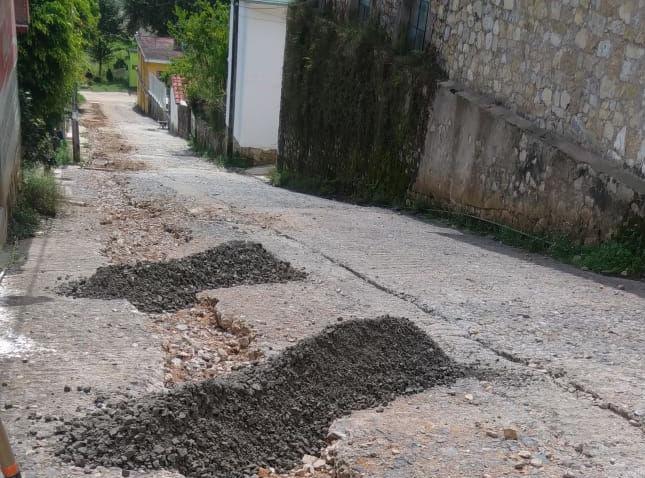 Constructora incumple trabajos en Huauchinango