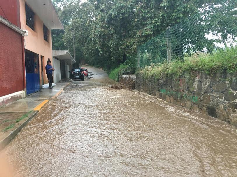 Tormenta cae en Huauchinango