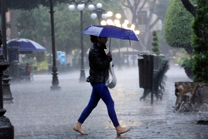 Por frente frío se pronostican lluvias muy fuertes en Puebla