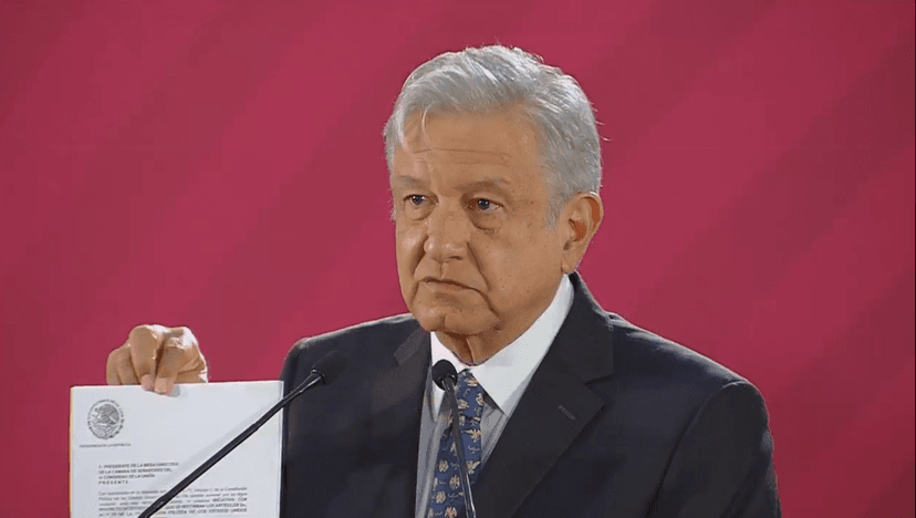 Asegura AMLO que cumplió compromiso con maestros