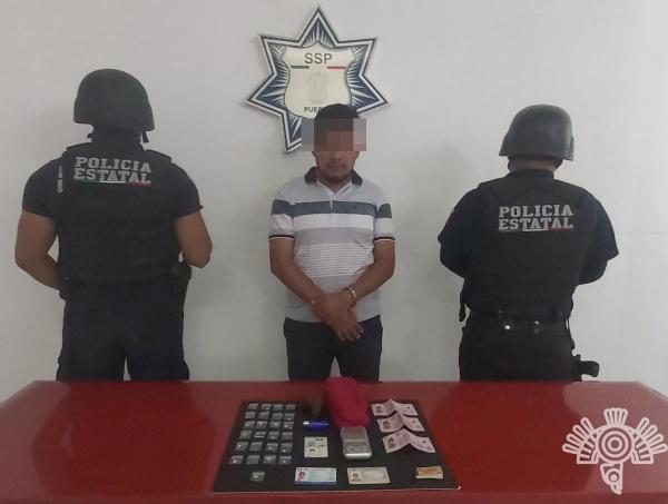 Vendía LSD por Facebook pero lo detienen en Fuentes de San Bartolo