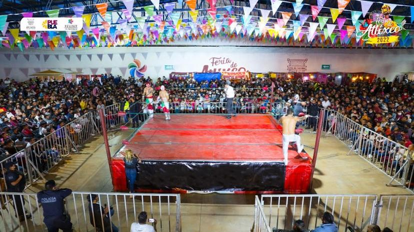 Así se vivió la lucha libre AAA en la Feria de Atlixco