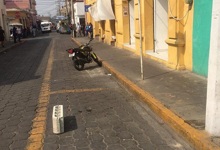 Comerciantes se adueñan de calles del centro en Atlixco