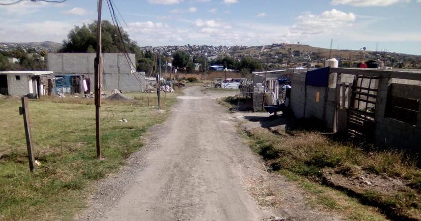 Exigen en Totimehuacan servicio de energía eléctrica