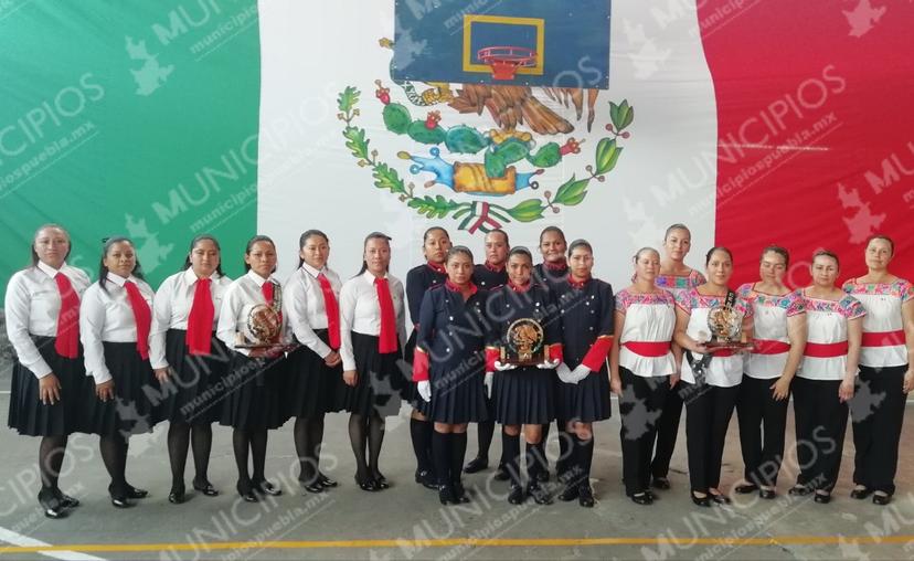 Mamás representarán a Zacapoaxtla en concurso estatal