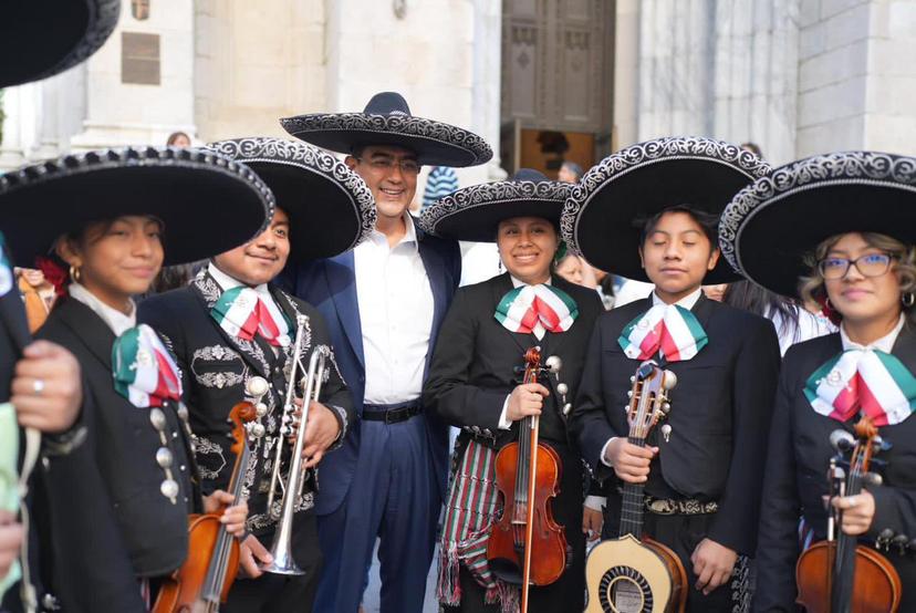 Céspedes participa en desfile de la Independencia en Nueva York 