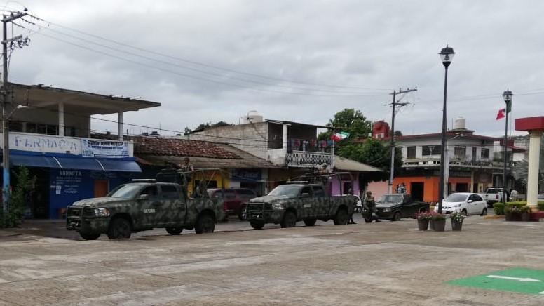 Muere en fuego cruzado entre huachicoleros y Semar en Venustiano Carranza