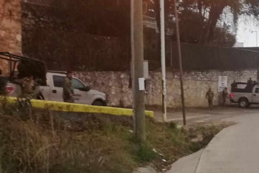 En enfrentamiento muere marino en Xicotepec; detienen huachicoleros