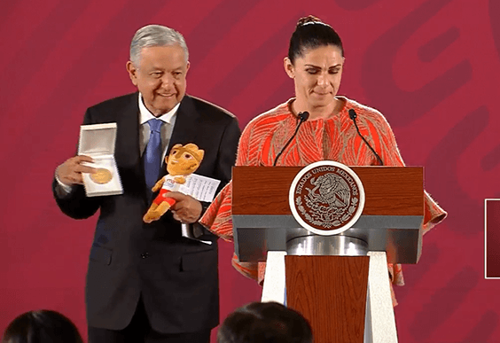 Da AMLO 222 mdp a deportistas de los Juegos Panamericanos