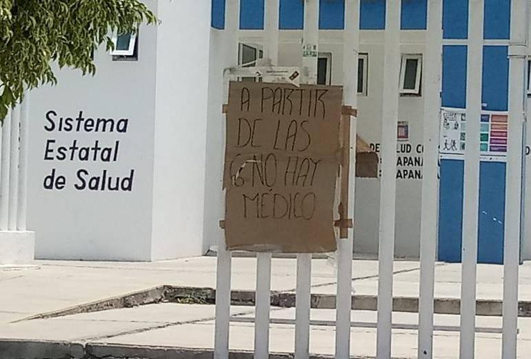 En Tlapanalá clínica no atiende a enfermos después de las 6 de la tarde