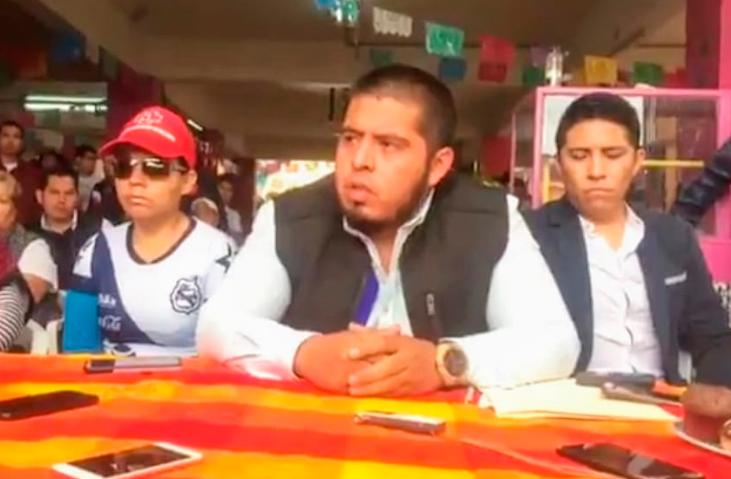 Locatarios y músicos temen desalojo en El Alto, Rivera lo descarta