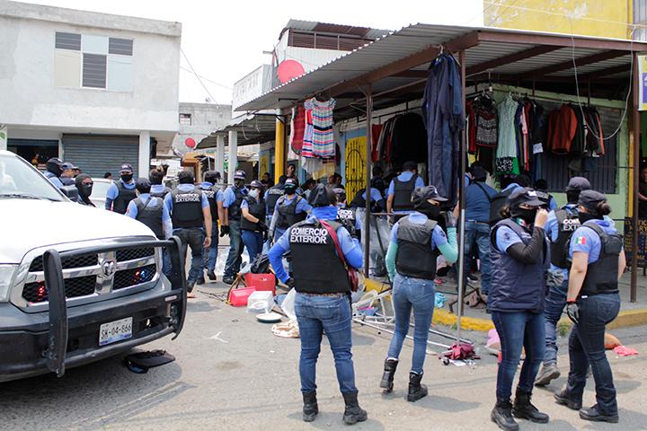 Mercados de Puebla, bastiones de la piratería