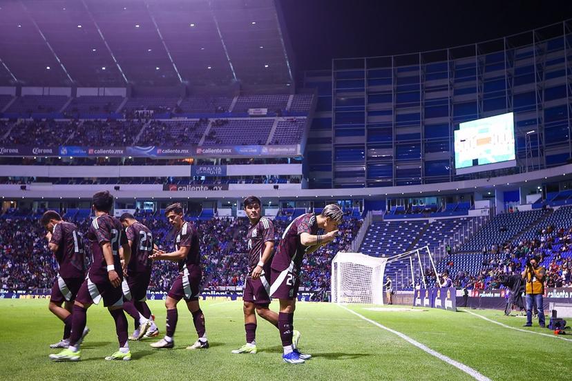 VIDEO México toma revancha de Argentina y la golea