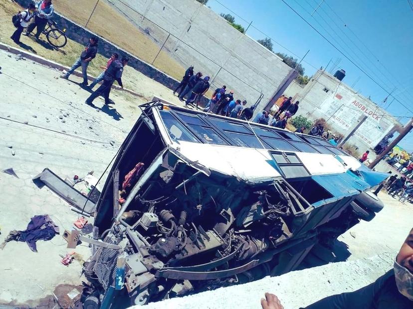 Una mujer pierde la vida prensada en accidente de Tepeaca