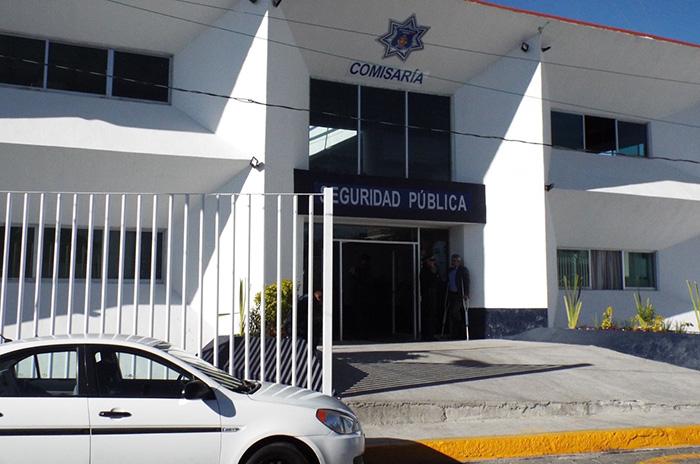 Ministerial de Atlixco ebrio disparar al aire y encañona a policías