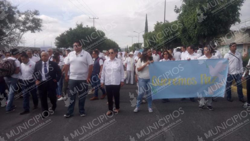 VIDEO Miles marchan en Tehuacán, demandan paz y tranquilidad