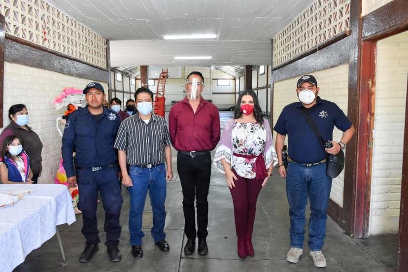 Norma Layón supervisa módulos de vigilancia en juntas auxiliares