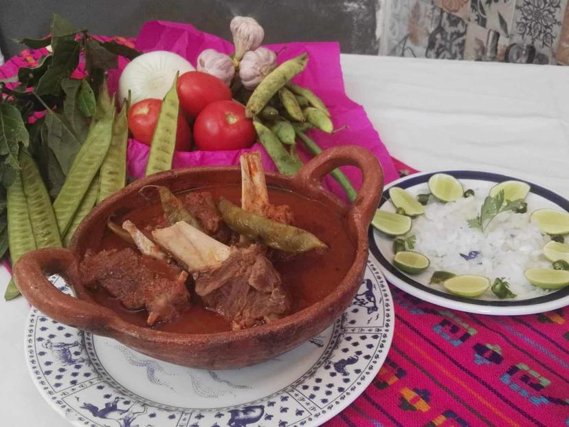 Preparan corredor gastronómico del Mole de Caderas en Tehuacán 