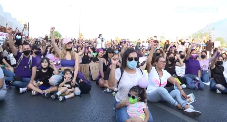 Protestan en Monterrey por muerte de Debanhi Escobar