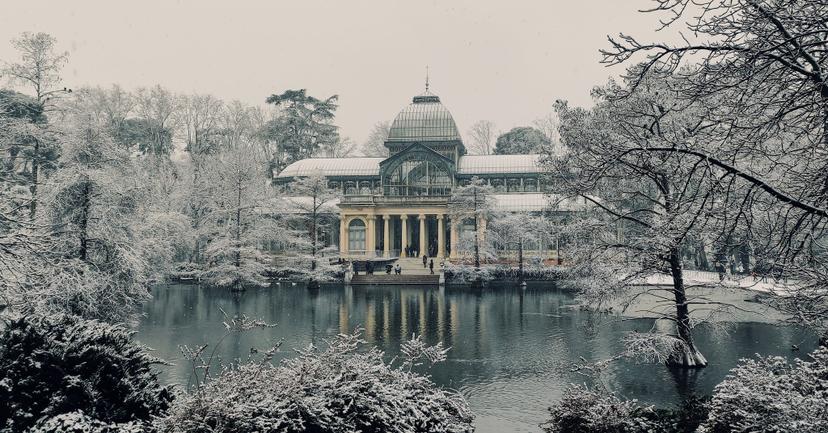 VIDEO Nieva en Madrid por 24 horas continuas