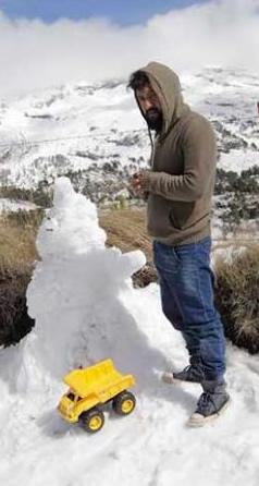 Cientos disfrutan de la nieve en Parque Nacional