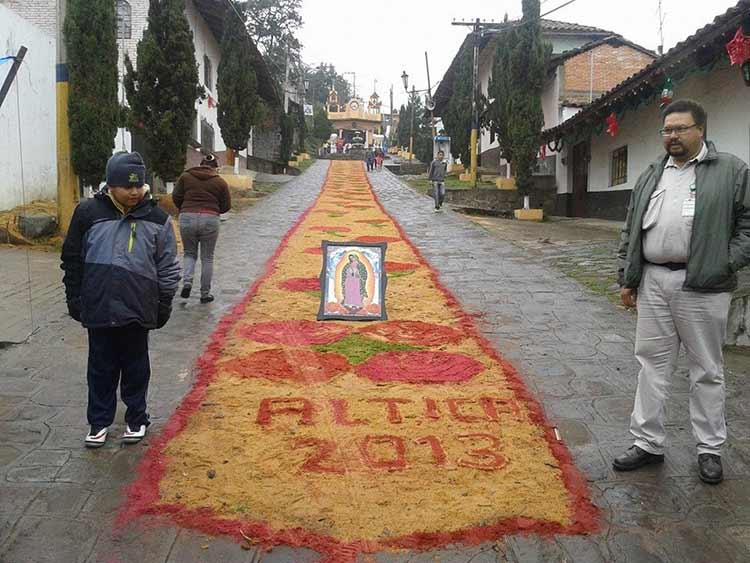 Encomiendan Fieles de Zacapoaxtla Niños Dieguitos a la Virgen de Guadalupe